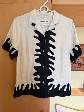 Caron Callahan Cream Button-Up Shirt with Black Detail